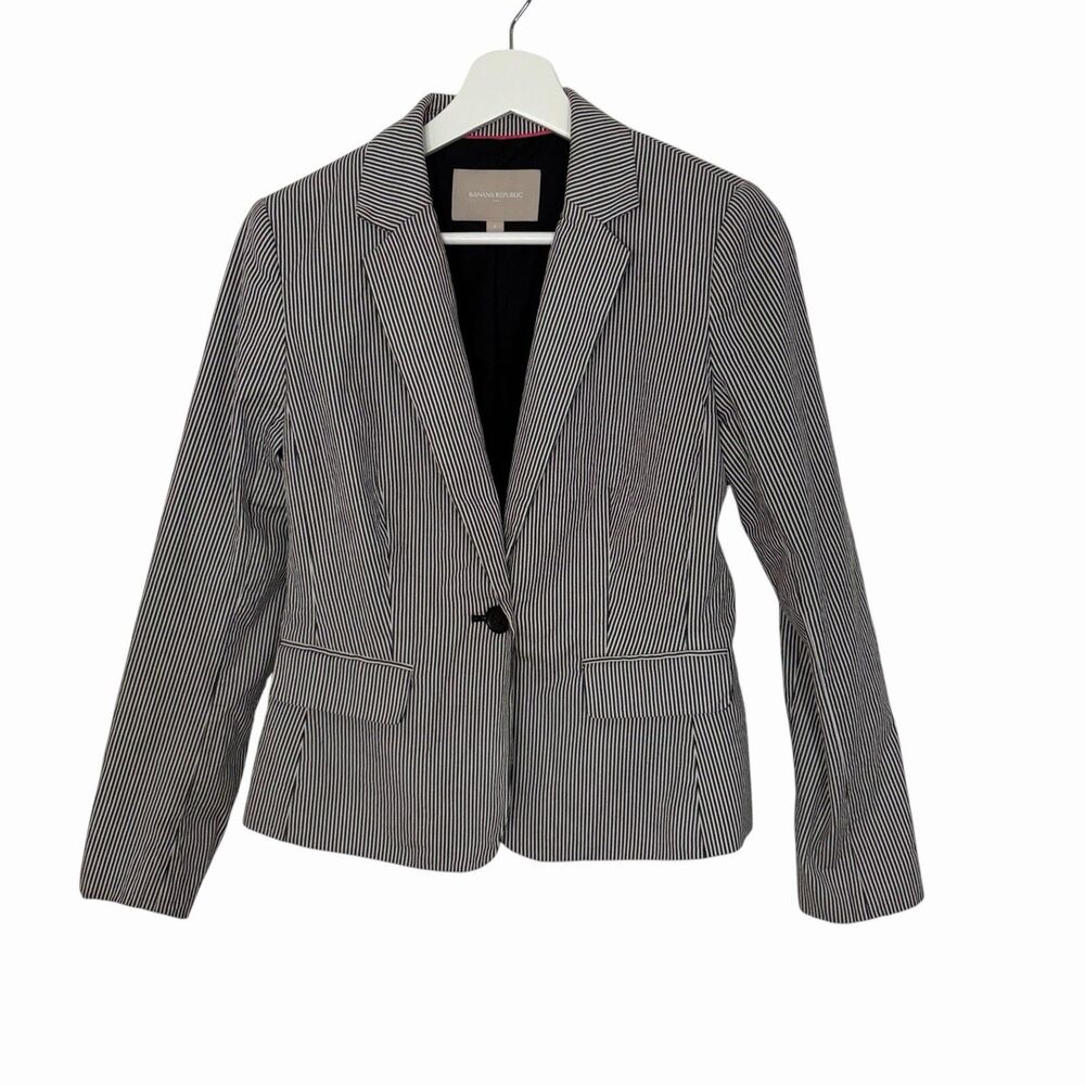 Banana Republic 2 Railroad Pinstripe Blazer Black Gray Regular Fit Notch Collar